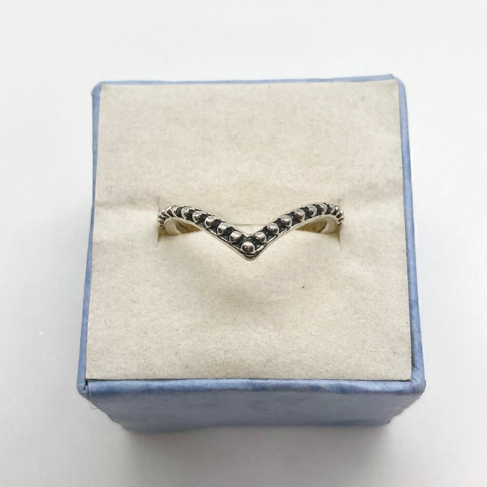 Silver Tone Beaded Chevron Ring Size 6